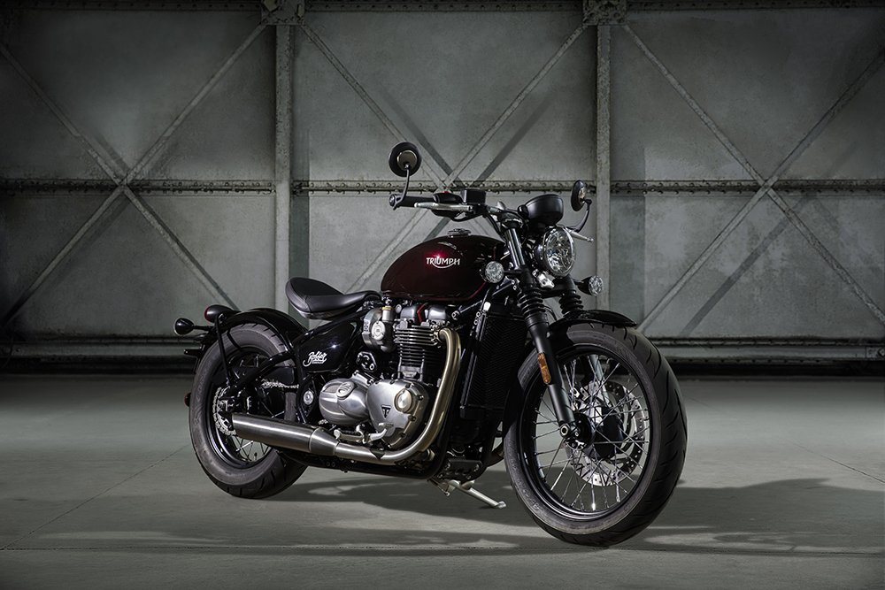 bobber2_lighter_triumph_1087_grd_rt_new_bg