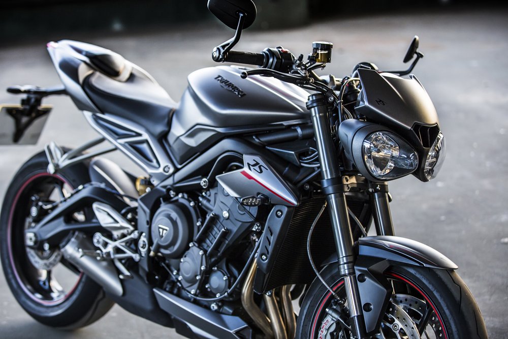 street-triple-rs-static-location-5