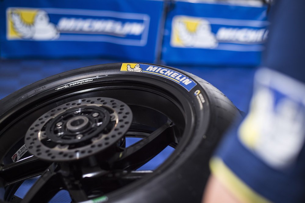 Divers Team Michelin MotoGP 2016 photo: MICHELIN