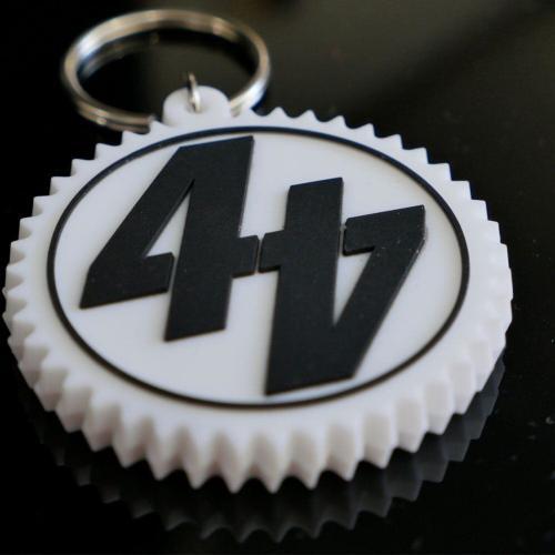 44Teeth White Keyring